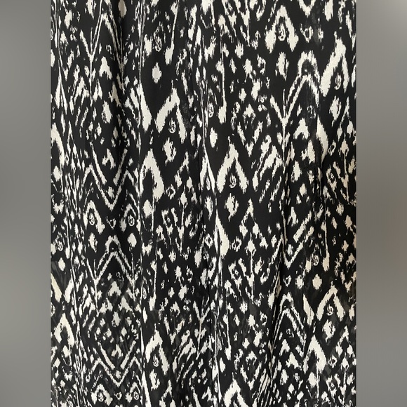 Women’s Tribal Print Chiffon Maxi Slit Skirt Size 8 - Picture 2 of 12